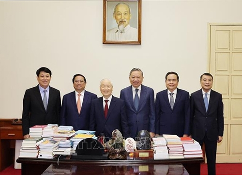 Đồng chí Tô Lâm và đồng chí Trần Thanh Mẫn được Trung ương giới thiệu để bầu giữ chức Chủ tịch nước, Chủ tịch Quốc hội